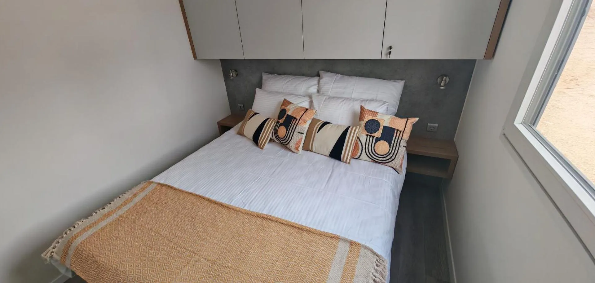 Adriaticoast Holiday Apartments- Dalmatian Dream 0*, Drage